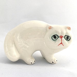 Фарфоровая статуэтка кошка Экзот малый белый